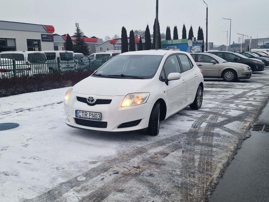 Toyota auris  2008