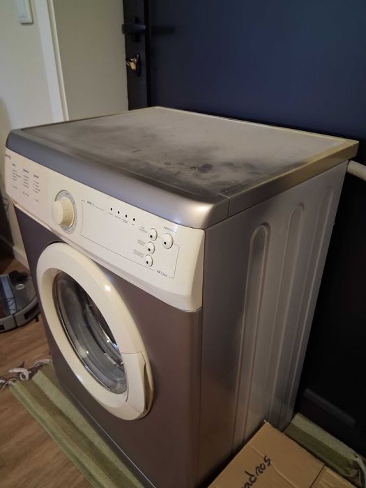 Vendo Maquina de Lavar Roupa SMEG