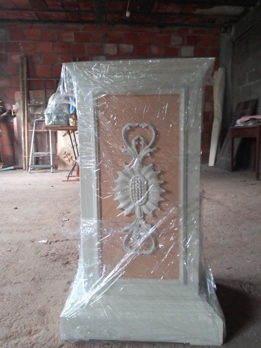 Arte sacra Ambam de igreja.