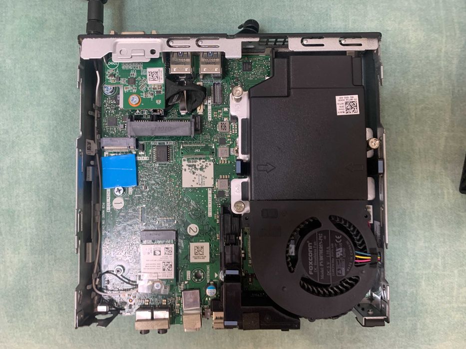 Комп'ютер Міні-ПК Неттоп Lenovo M80q Gen2 USFF i5-10500T/8 GB DDR4