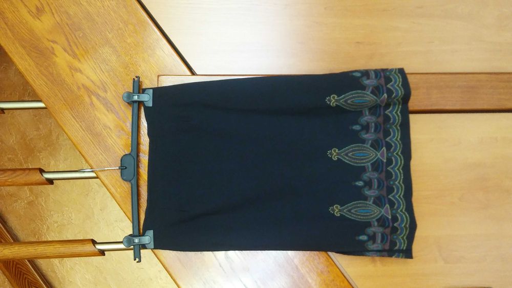 Spodnica rozmiar 36/38