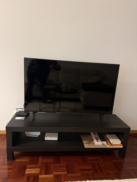 Movél de televisão IKEA LACK preto