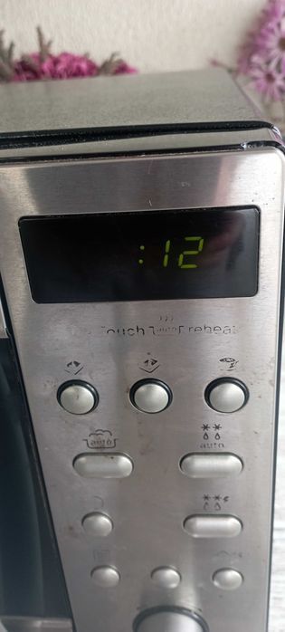 Microondas LG one touch auto reheat