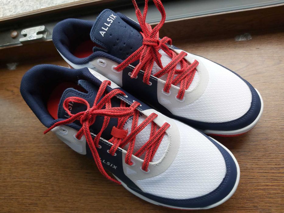 Buty nowe do siatkówki AllSix V500H decathlon rozm.45