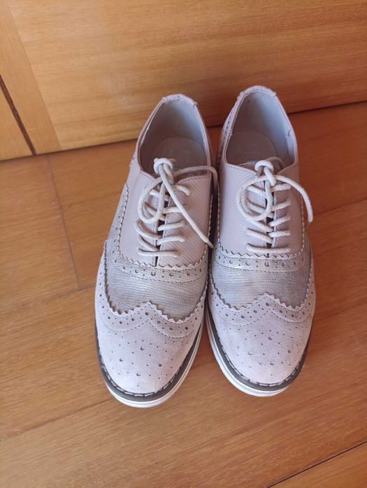 Sapatos de mulher