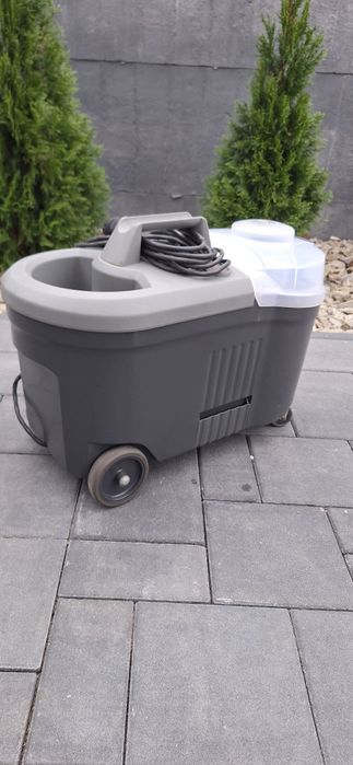 Odkurzacz pioracy Profi