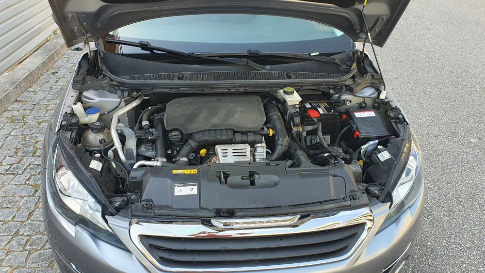 Peugeot 308 2016