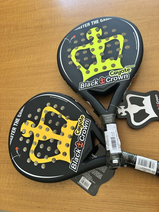 Raquete Padel BlackCrow, carbono,Novas