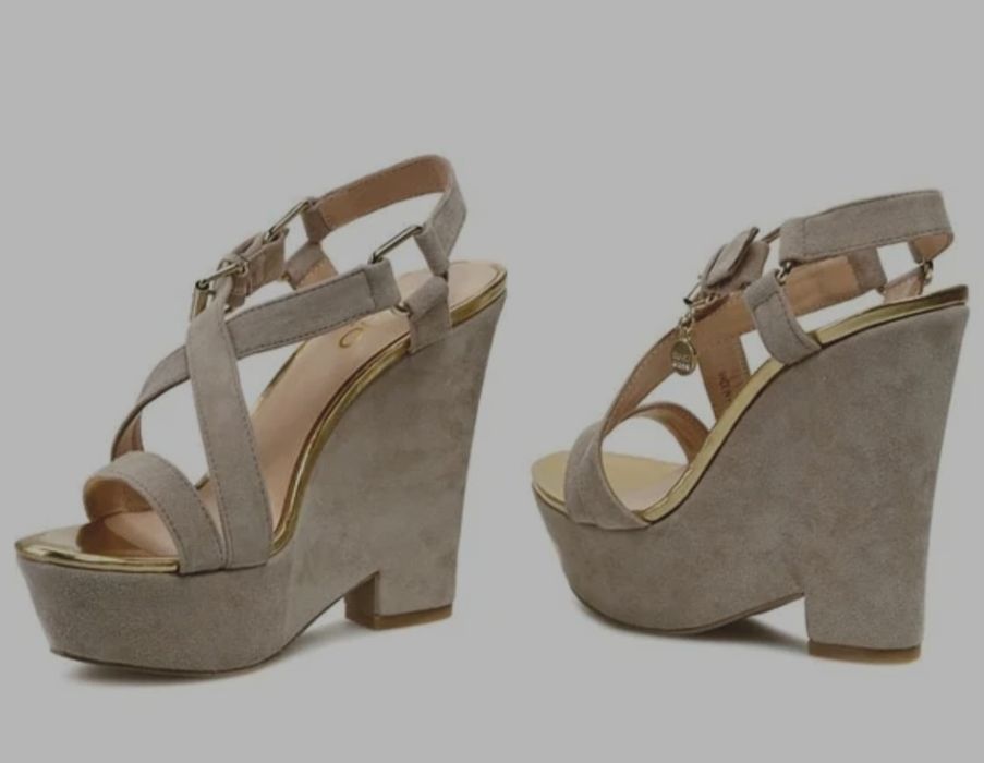 Buty koturny Liu Jo r. 37 Kolekcja 2023