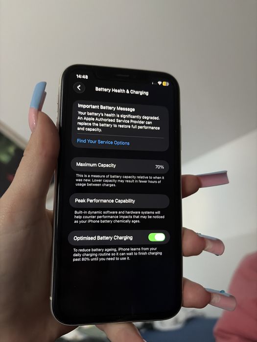 iPhone 11 biały 64gb