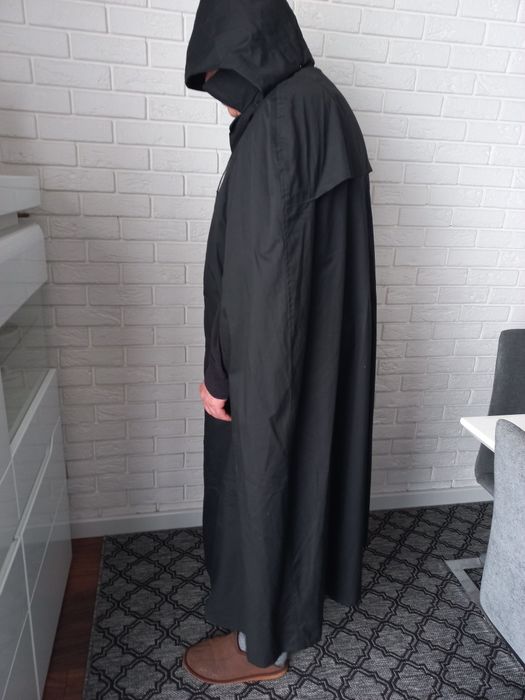 Płaszcz od deszczu męski.