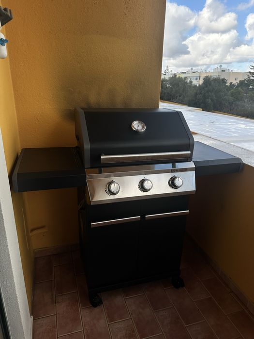 Grelhador a gás naterial