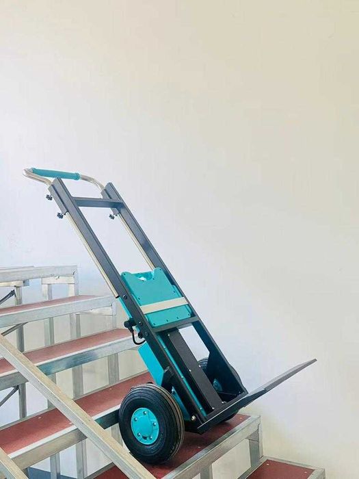 170 kg Schodołaz towarowy elektryczny, nowy z gwarancją