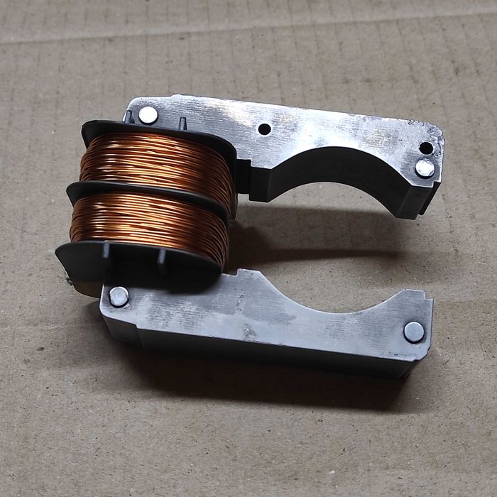 Статор (катушки) на кухонный комбайн Bosch МUM5