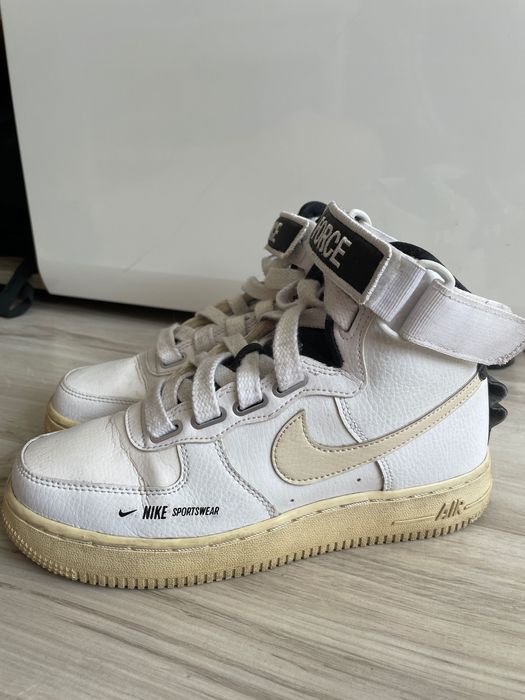 Buty damskie Nike Air Force 1 High Force is Female