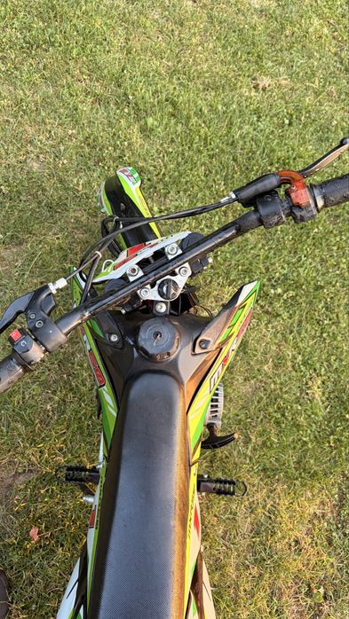 Mini cross 50cc pite bike .