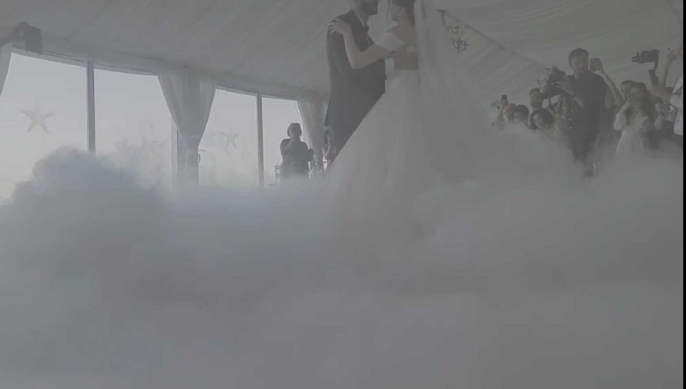 Тяжелый дым на первый танец. Конфетти пушка на роспись