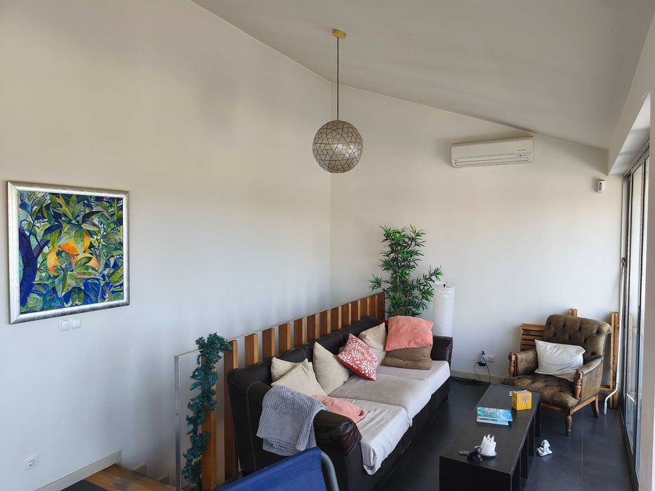 Sous-location d'une chambre dans un duplex à Sao Domingos de Rana