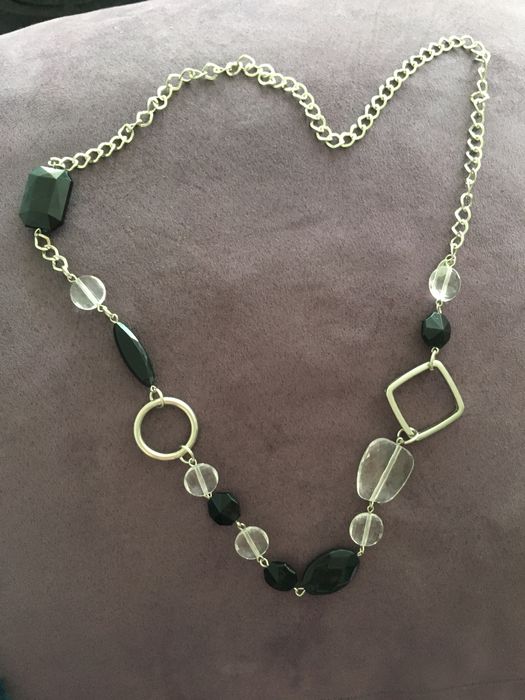 Wisiorek damski długi