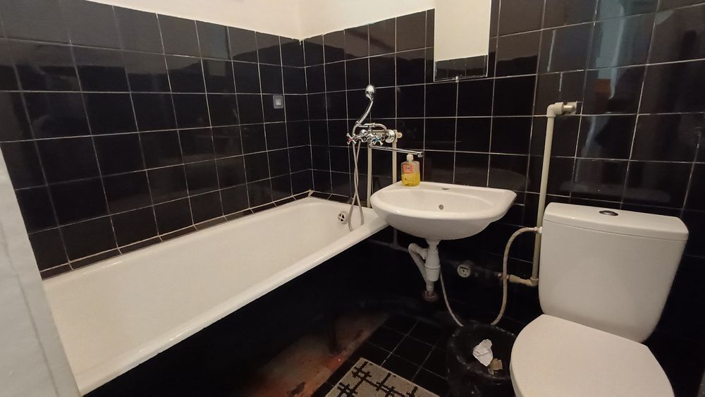 Здається в оренду 1 кім.кв по вуд. Набережній буд. 6.