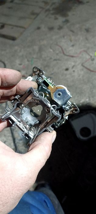 Лінзи Альфа ромео Опель