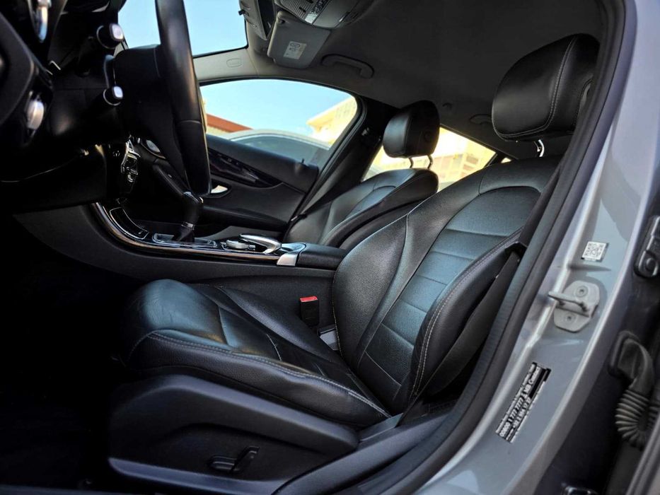 Mercedes-Benz C200d 136cv S205 LOOK C63