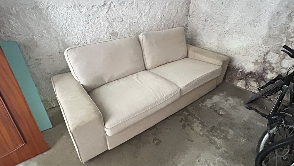 Sofa dois lugares ikea