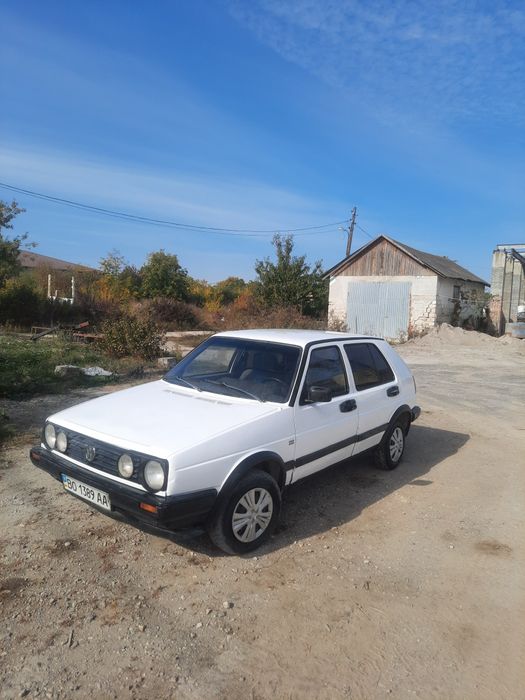 Volkswagen Golf 2