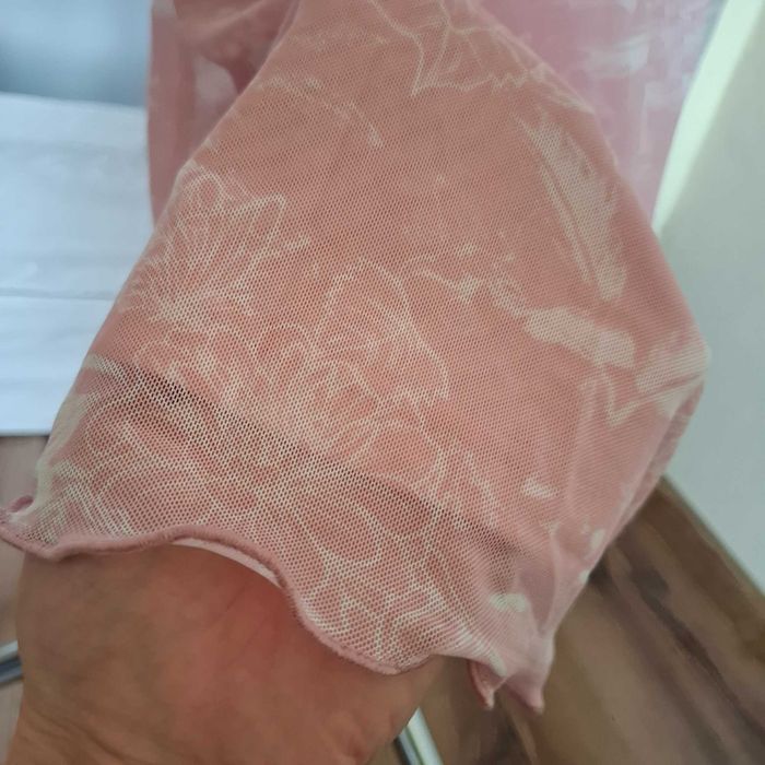 Siateczkowa sukienka maxi na ramiączkach