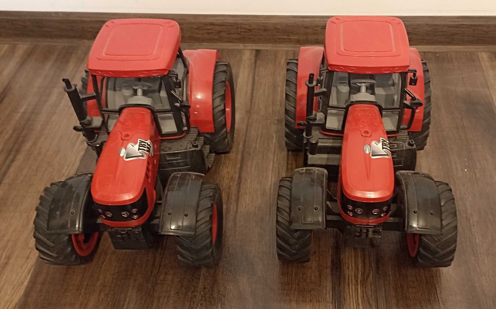 Traktor duży światło dźwięk