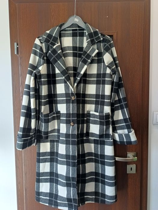 Nowy płaszcz damski rozmiar L/XL