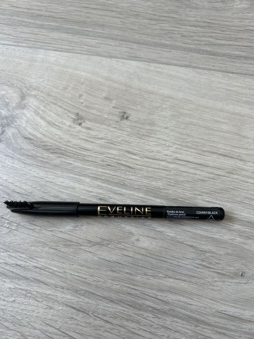 Kredka do brwi czarna Eveline