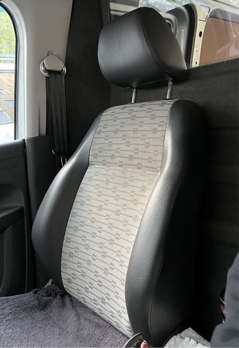 Volkswagen Caddy Кадді груз. 2012