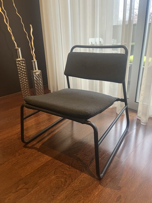 Cadeiras de escritorio ou sala