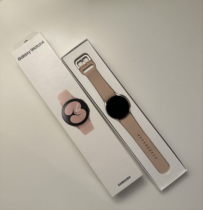 Samsung Galaxy Watch 4 Rose Gold