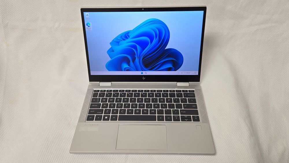 HP EliteBook x360 830 G8