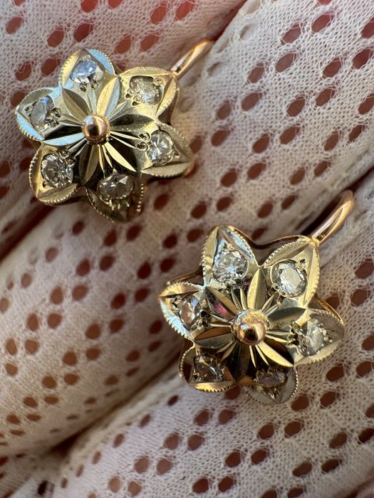 Золотые серьги с бриллиантами кольца  585 ссср золото