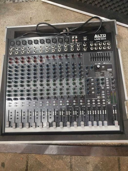 Sistema de Som Profissional TUDO 900€