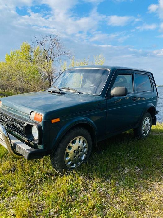 Продам повнопривідну Ниву