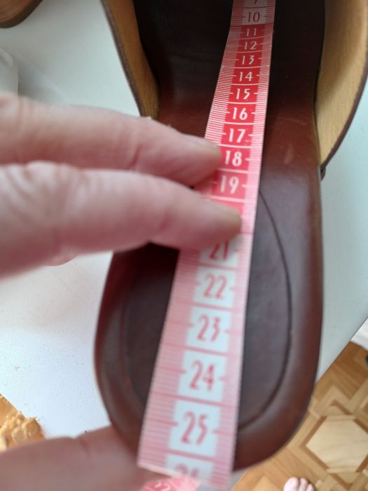 Шльопки, колодки жіночі на дерев'яні Carlo Pazoliniй підошві