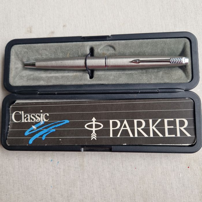 Caneta de tinta Parker Classic