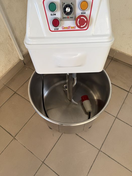 Тістоміс Промисловий Двошвидкісний Обєм 34 Літрів Новий !