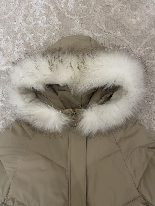 Жіноча куртка-пуховик
