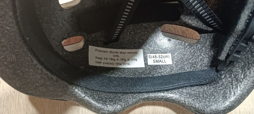 Kask + ochraniacze dla dziewczynki