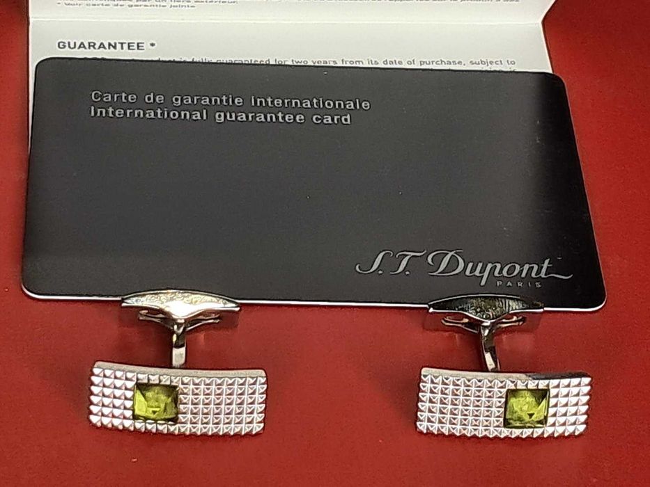 Запонки S.T. Dupont із серії Diamond Heads.