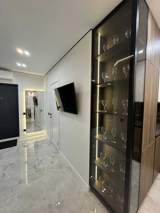 Оренда Family Plaza