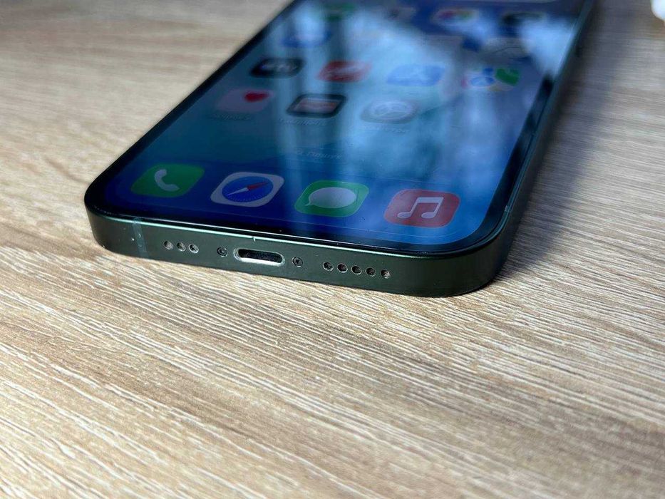 Оригінал iphone 13 128Gb Newerlock