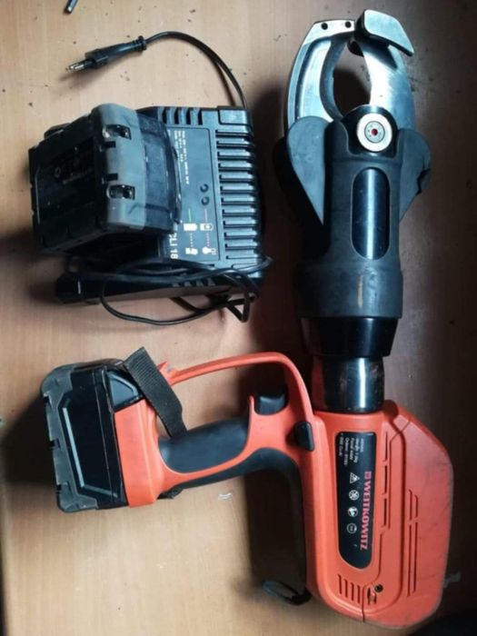 Nożyce hydrauliczne akumulatorowe 65 mm/Zaciskarka Weitkowitz  ASW65