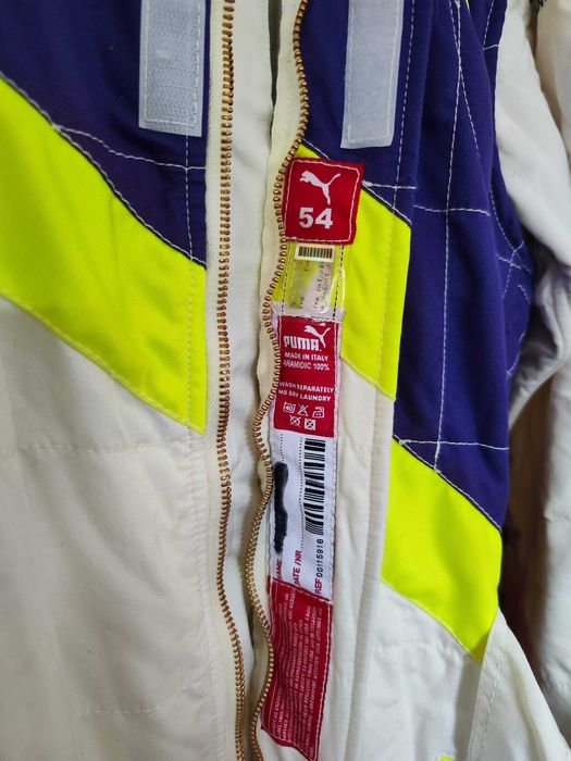 Fato Puma Podio FIA 8856/2000 (W-Series) | Tamanho M (56)
