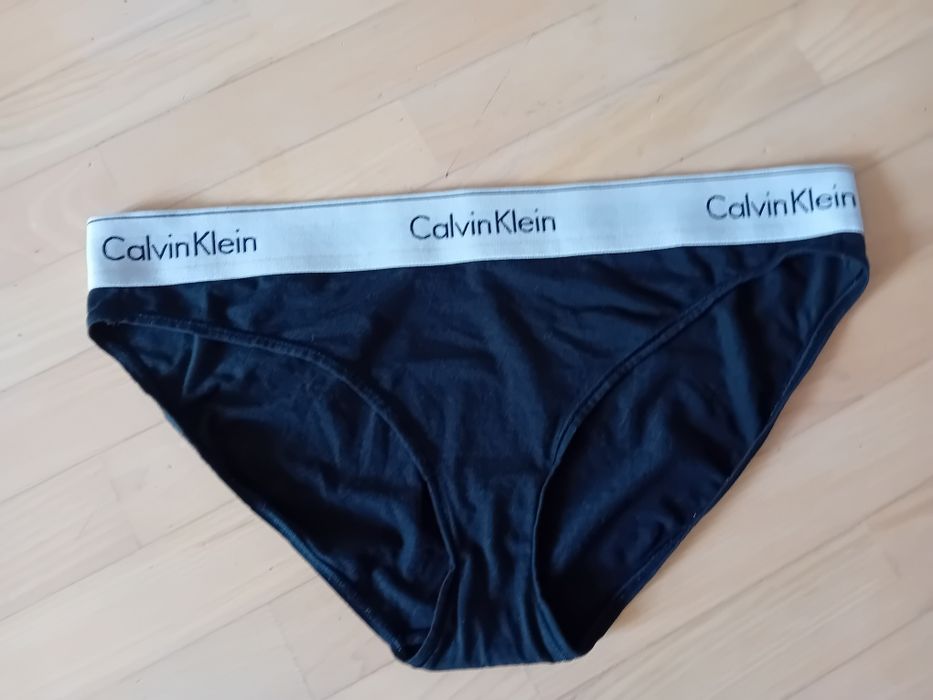 Calvin Klein majtki figi damskie L/XL